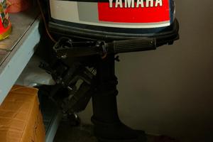 Motore Yamaha e gommone 