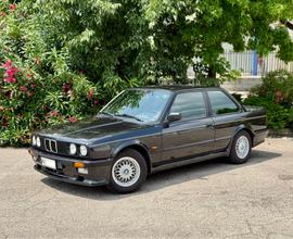 Bmw e30 i6 320 M