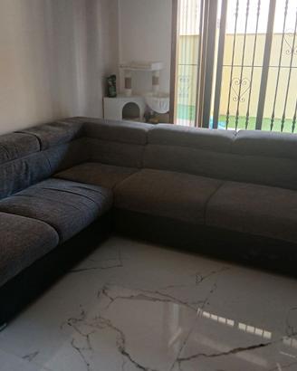 Divano ad angolo con Letto Estraibile e Vano Conte