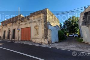 Casa singola con cortile e garage Piedimonte Etneo