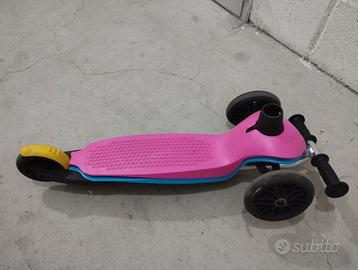 Monopattino per bambini/e piccoli