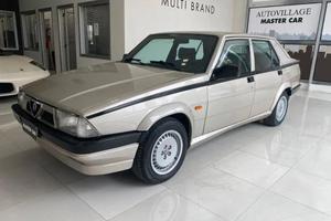 Alfa Romeo 75 2.0i Twin Spark