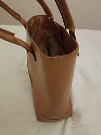 Borsa Tod's