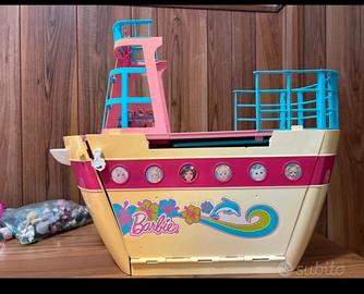 Nave da crociera Barbie