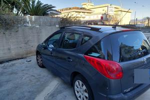 autovettura condizioni discrete