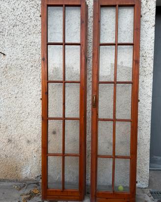 Porta in legno a 2 ante