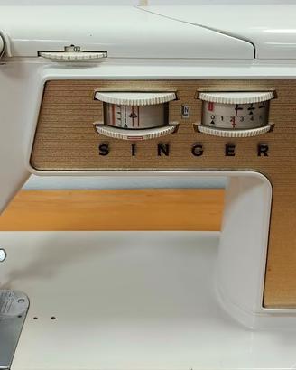 Macchina da cucire singer