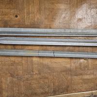 tre paline messa a terra da un metro