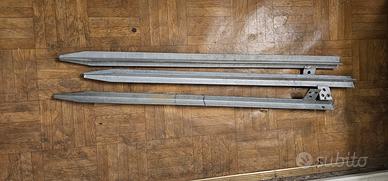 tre paline messa a terra da un metro