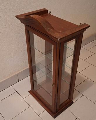 Vetrinetta in legno e vetro