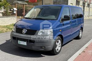 VOLKSWAGEN Caravelle 2.5 TDI/130CV PC