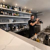 GFP - COCKTAIL BAR CON CUCINA LUNGOLAGO