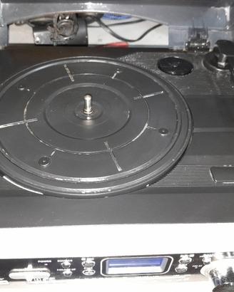 giradischi  e radio recente