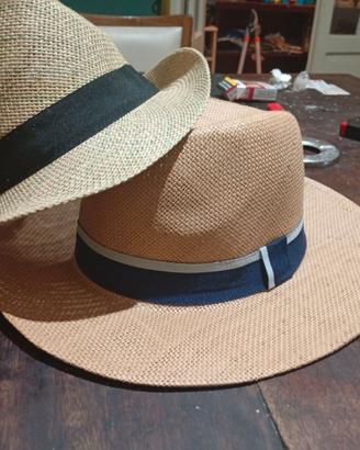 cappelli in paglia