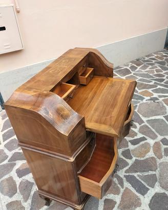 mobile antiquariato 