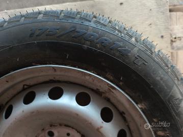 pneumatici Michelin 175/70 R14 + cerchi nuovi 