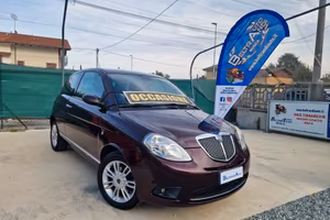 Lancia Ypsilon MJT 1.3 75 CV Prontissima!