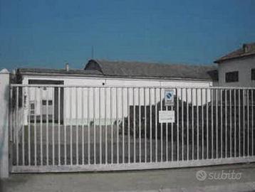 Immobile in asta di 1608 m² a Alessandria