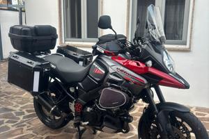 V strom 1000 compreso passaggio