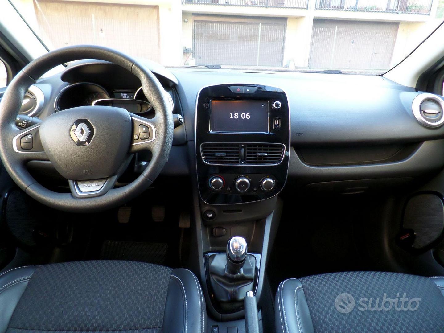 Renault Clio 2018 photo 2