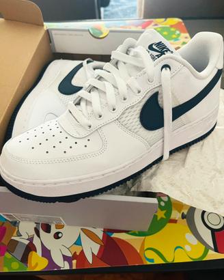 NIKE AIR FORCE 1 '07 LV8 nr 42,5