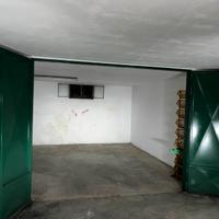 Comodo garage in centro peschici