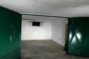 Comodo garage in centro peschici