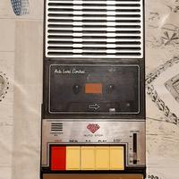 Cassette Tape Recorder r-2000