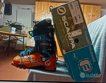 Scarponi scialpinismo