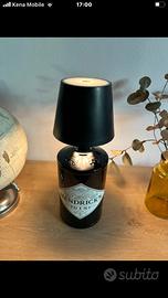 Lampada handmade con bottiglia di gin