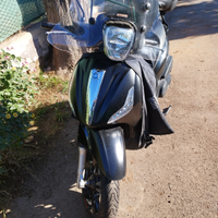 Piaggio Beverly 350