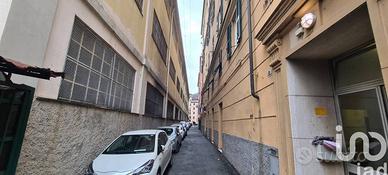Immobile di 10 m² a Genova