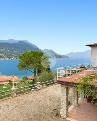 VILLA SINGOLA A SAN FELICE DEL BENACO