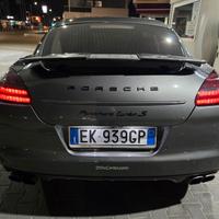 Panamera Turbo S Executive solo 5 esemplari