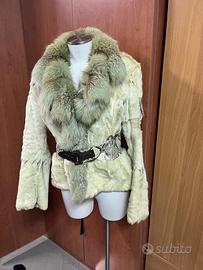 Pelliccia vera verde con cintura in pitone