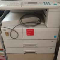 n. 1 fotocopiatrice da riparare