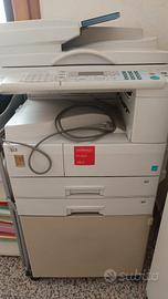 n. 1 fotocopiatrice da riparare