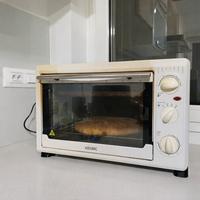 Forno elettrico Koenic, 1500watt. 