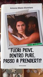 Fuori piove. Dentro pure. Passo a prenderti?