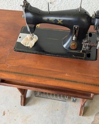 MACCHINA DA CUCIRE REX VINTAGE