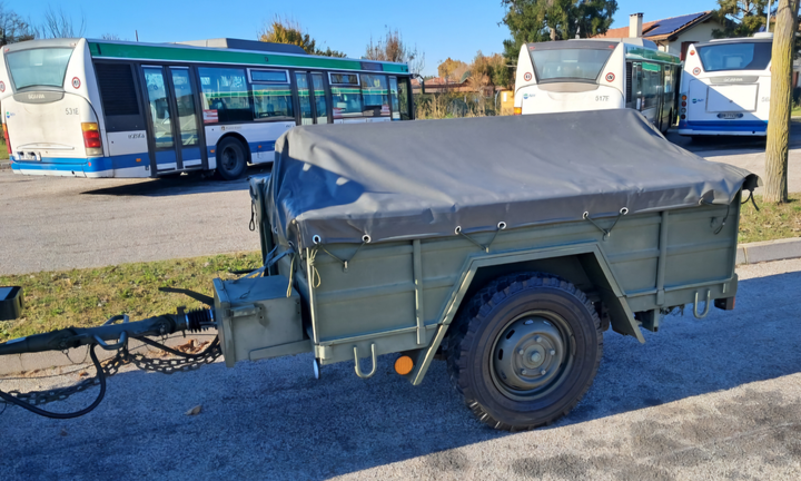 Rimorchio Militare biga 1/2 Ton