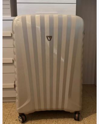 Valigia Roncato, taglia XL