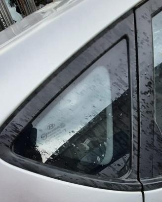 HYUNDAI I30 2010 - VETRO FISSO POSTERIORE DESTRO