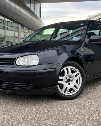 VOLKSWAGEN Golf 1.8 Turbo 20V 5p. GTI GPL
