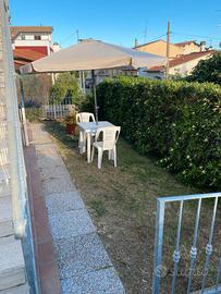 Appartamento 4/5 posti con giardino e garage