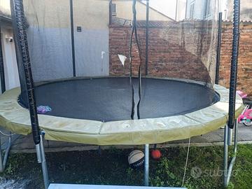 Trampolino decathlon