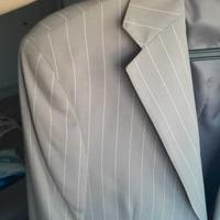 Abito uomo beige gessato a righe