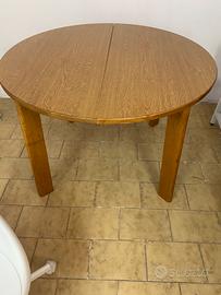 Tavolo da pranzo tondo