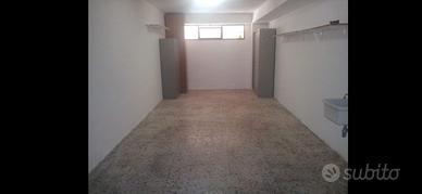 Garage box a rende ,quattromiglia