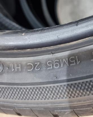 accoppiata 2953521 e 2554021 hankook estive